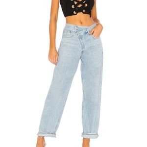 Criss Cross Upsized Jean in Suburbia